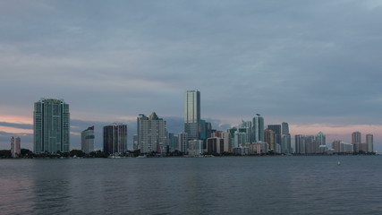 Wall Mural - 4K Time lapse Miami Skyline medium close up
