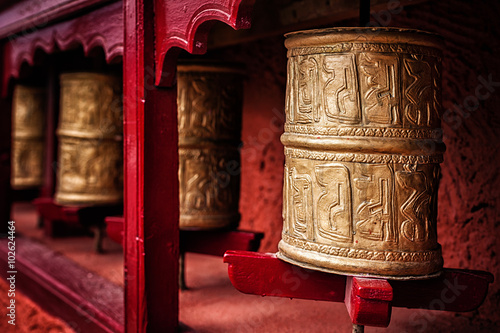 Fotografía Buddhist prayer wheels , Ladakh