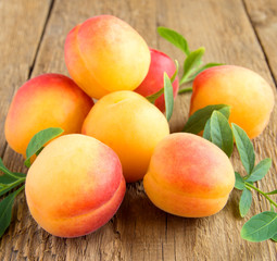 Wall Mural - Apricots