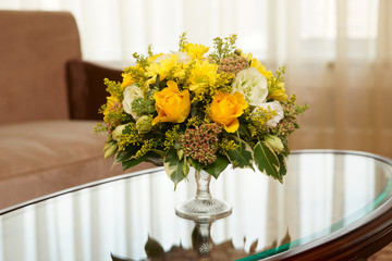 Wall Mural - Flowers in a hotel room