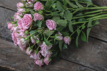 Wall Mural - Fresh bouquet of pink roses