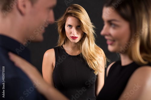 Fotomural Woman feeling physical attraction