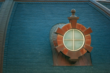 Canvas Print - Detail on the roof of Tokyo Station in Japan