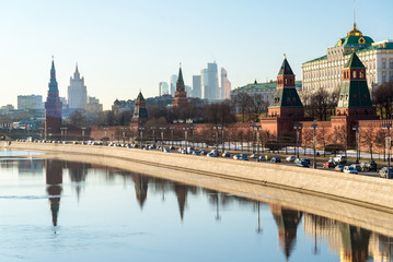 Canvas Print - View of  Moscow Kremlin from  river, Russia