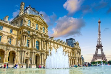 Fototapete - Le Louvre, Paris, France