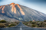 Fototapeta  - Lonely road to El Teide volcano