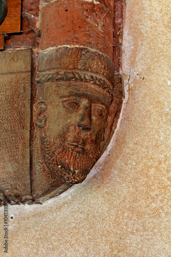 Fotografie, Obraz testa coronata; peduccio d'archetto, abbazia di Chiaravalle Milanese