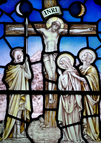 Naklejka na szybę Crucifixion of Jesus Christ (Good Friday) in stained glass