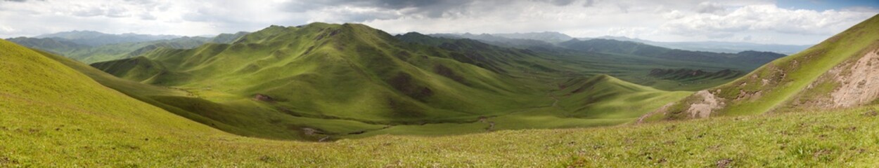 Poster - green mountains - East Tibet - Qinghai province - China