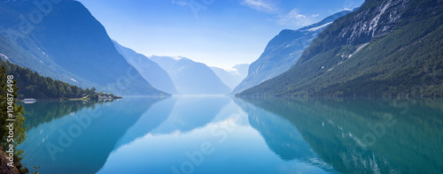 Fotografija  Lovatnet lake, Norway, Panoramic view