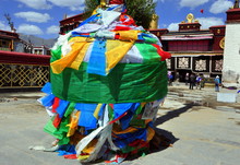 Tibet - Jokhang-Kloster In Lhasa
