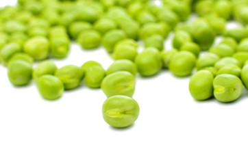 Wall Mural - green peas isolated