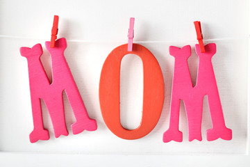 Wall Mural -  Red and pink MOM letters