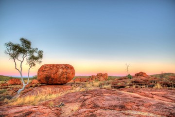 karlu karlu - devils marbles in outback australia