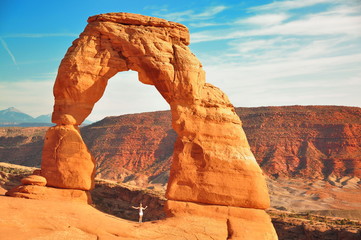 Wall Mural - Women under Delicate Arch USA