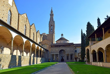Courtyard Of Basilica Santa Croce In Florence, Italia