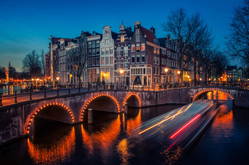 Canvas Print - Amsterdam canals