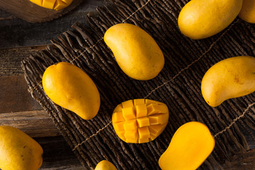 Wall Mural - Raw Organic Yellow Mangos