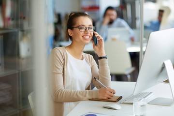 Canvas Print - Consulting on the phone