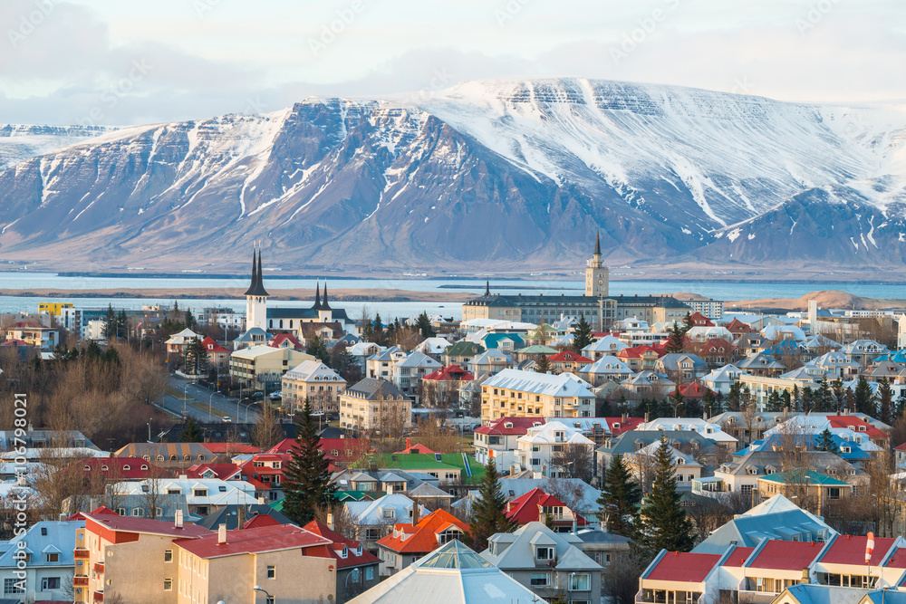 Obraz na płótnie Reykjavik the capital city of Iceland. w salonie