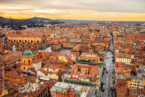 Cuadros en Lienzo Aerial view of Bologna, Italy at sunset