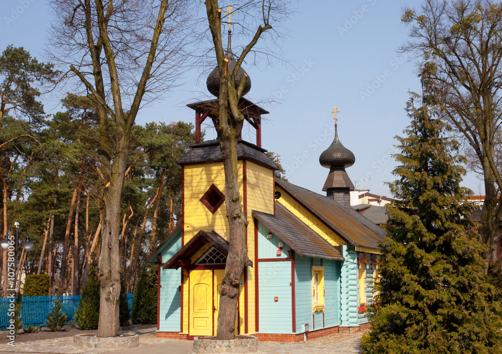 zabytkowa-prawos-awna-cerkiew-polowa-cerkiew-w-micha-a-archanio-a