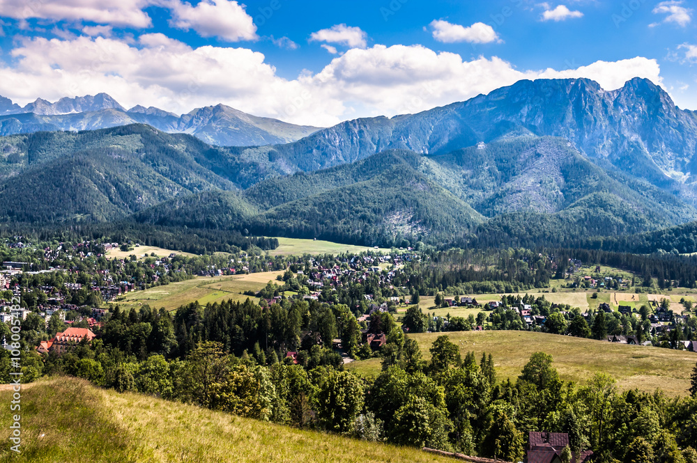 Landscape of Tatra Mountains, view at Zakopane from the top of Gubalowka - obrazy, fototapety, plakaty 