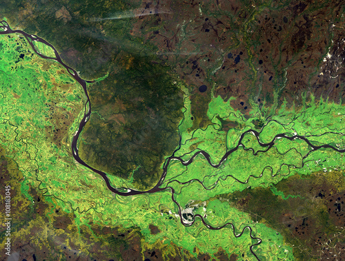 Fototapeta na szkło Rzeka Ob (lato) z satelity Landsat. Elementy tego obrazu dostarczone przez NASA.