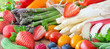 Gemüse und Obst - Spargel und Erdbeeren mit Rhabarber