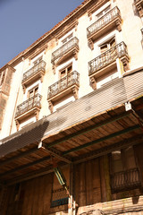 Wall Mural - fachada de un edificio en ruinas