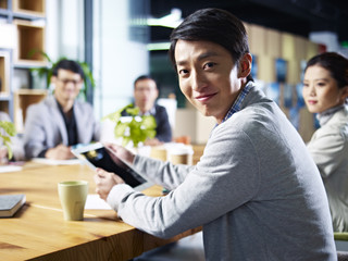 Wall Mural - young asian businessman