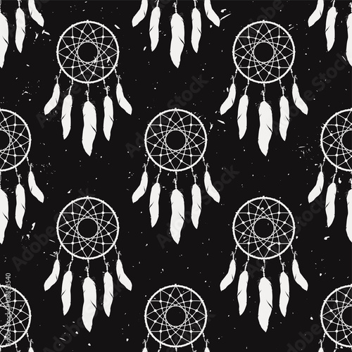 Tapeta ścienna Wektor grunge monochromatyczny wzór z łapacze marzenie. 