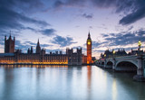 Fototapeta Big Ben - Big Ben and the Houses of Parliament at night in London, UK