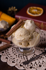 Aufkleber - Homemade organic Eggnog Ice Cream with cinnamon and spices. Selectiv focus.