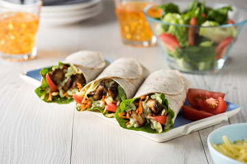 Poster - Grilled chicken burrito wraps