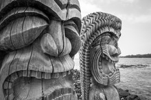 Tiki Statue