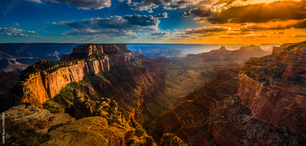 Grand Canyon North Rim Cape Royal Overlook at Sunset Wotans Thro - obrazy, fototapety, plakaty 