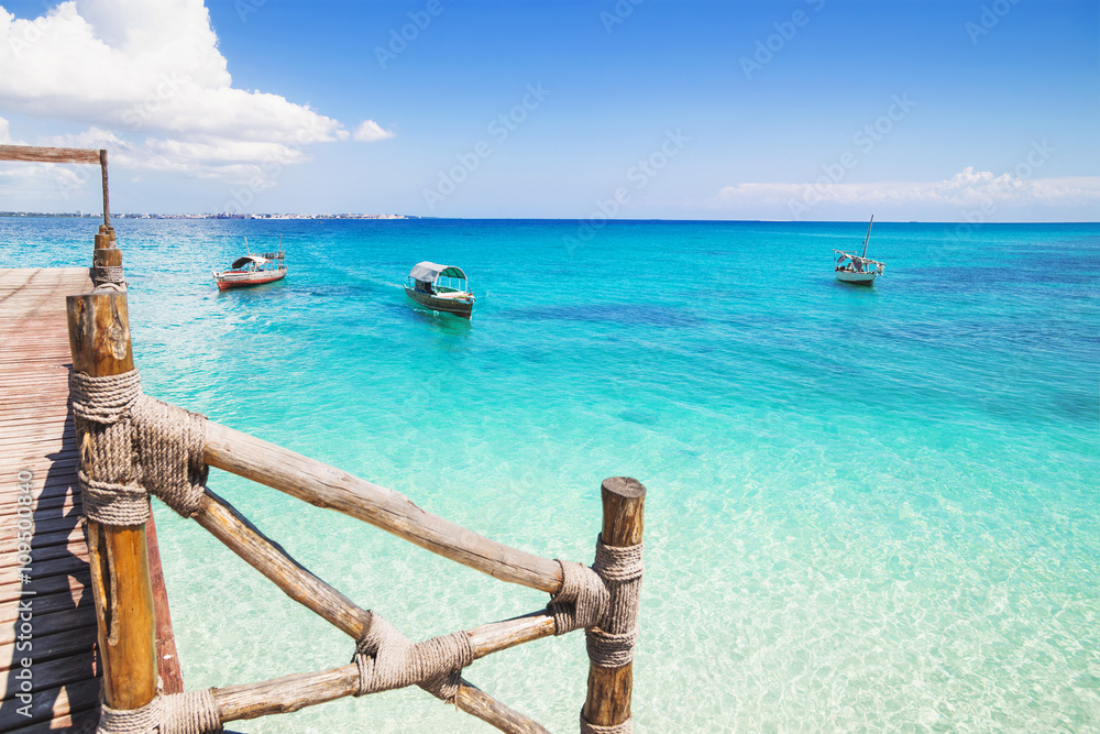 Beautiful bay on the tropical island of Zanzibar - obrazy, fototapety, plakaty 