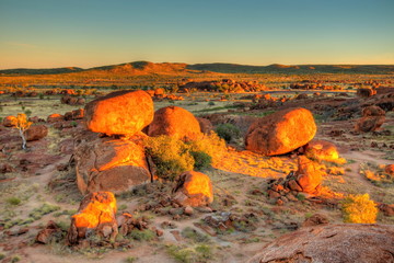 Canvas Print - Devils Marbles, Australian outback