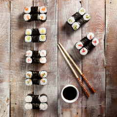 Canvas Print - Maki Sushi Set with Soy Sauce