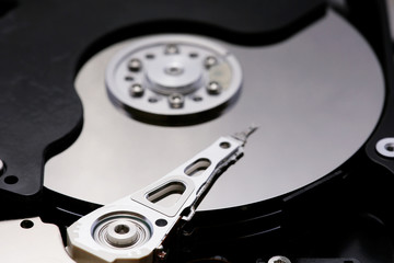 Computer hard drive data storage technology