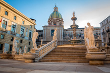 Palermo Fontana Pretoria, Sicily, Italy. Historical Buildings, Landmarks, Piazza Pretoria