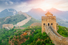 The Magnificent Great Wall Of China In The Sunset