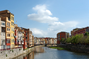 Wall Mural - Gérone en Catalogne