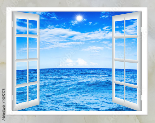 Dekoracja na wymiar  widok-na-ocean-z-okna-na-wyspie-w-sloneczny-letni-dzien
