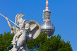 Berlin Mitte Skulpturen Schlossbrücke Fernsehturm