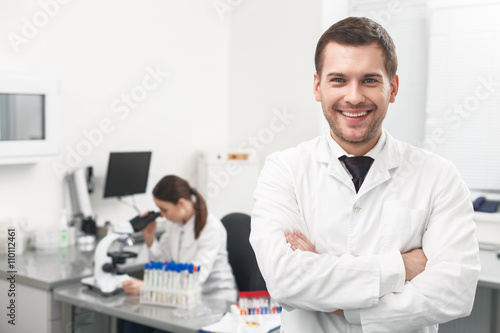 Fotografía Successful male researcher is expressing positive emotions