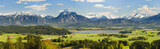 Fototapeta Natura - Panorama Landschaft in Bayern im Allgäu bei Füssen mit Forggensee und Alpen