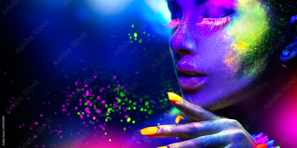 Fashion woman in neon light, portrait of beauty model with fluorescent makeup - obrazy, fototapety, plakaty 