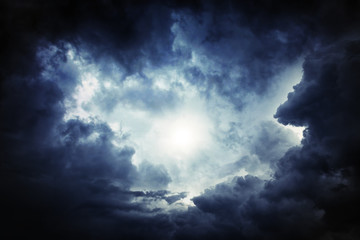 Wall Mural - dramatic cloudscape background